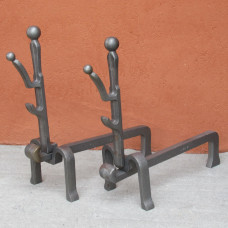 Coppia alari in ghisa per camino o focolare.CFI-A10