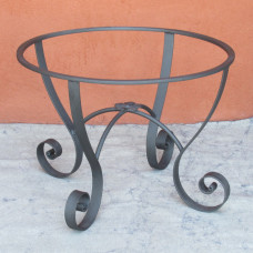 Base tavolo da interno in ferro forgiato. Marì