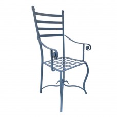 Poltrona in ferro forgiato. Artemide