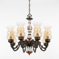 Lampadario Classico in Ferro Battuto e Ceramica Decorata. EDMUND
