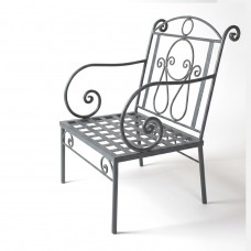 Poltrona da salotto in ferro forgiato. AVA Poltrona da salotto in ferro forgiato. AVA