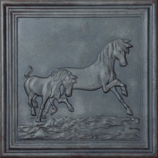 Piastra decorata in ghisa per caminetto cavalli cm 50×h.50. PIAORN36