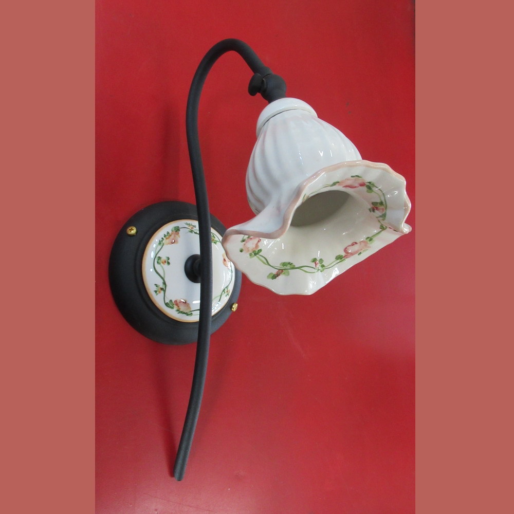 Applique lampada da parete a 1 luce in ceramica bianca con lavorazione a spaghetto rustica country
